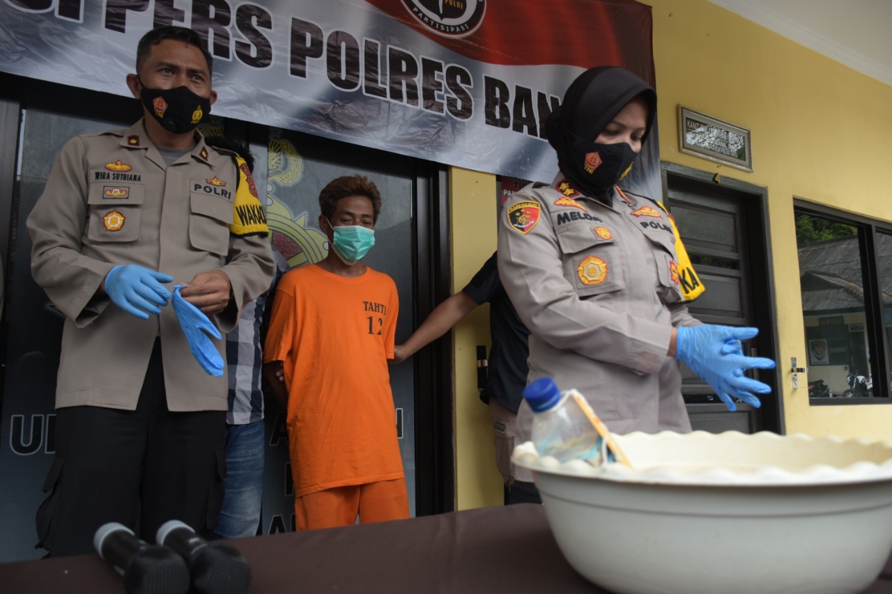 03d5e8c2-9ff0-46de-bd57-6f87fe2b6350