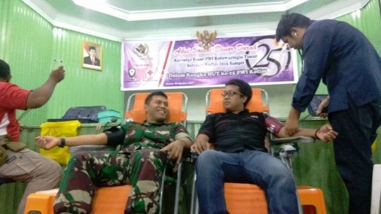 Donor Darah PWI Kotim