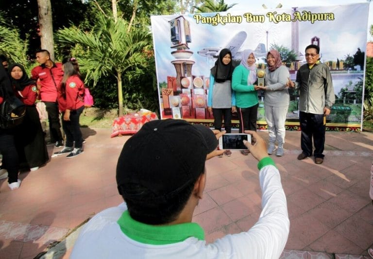 Nurhidayah CFD Adipura