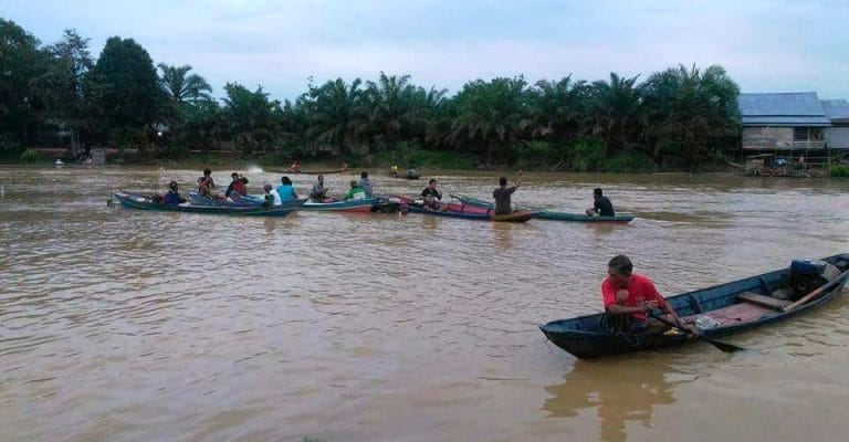 Pencarian Korban Tenggelam di Sungai ARut