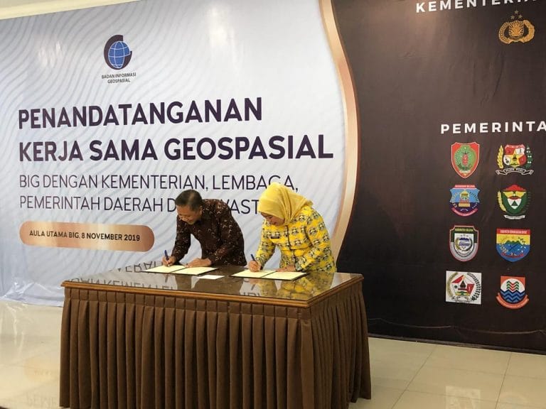 Penandatanganan MoU dengan Badan Geospasial RI