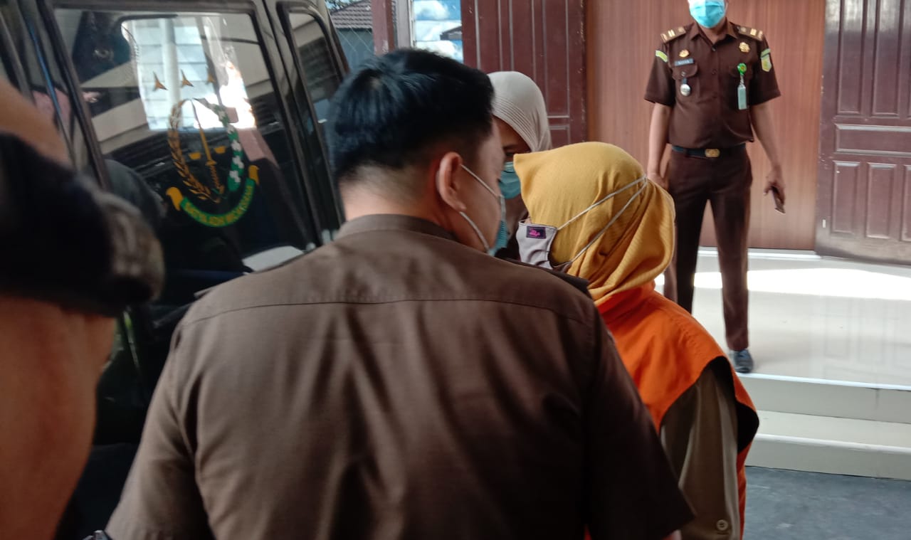 Mantan Kades Natai Kerbau Ditahan Kejaksaan Kobar, Diduga Terlibat Kasus Korupsi Dana Desa