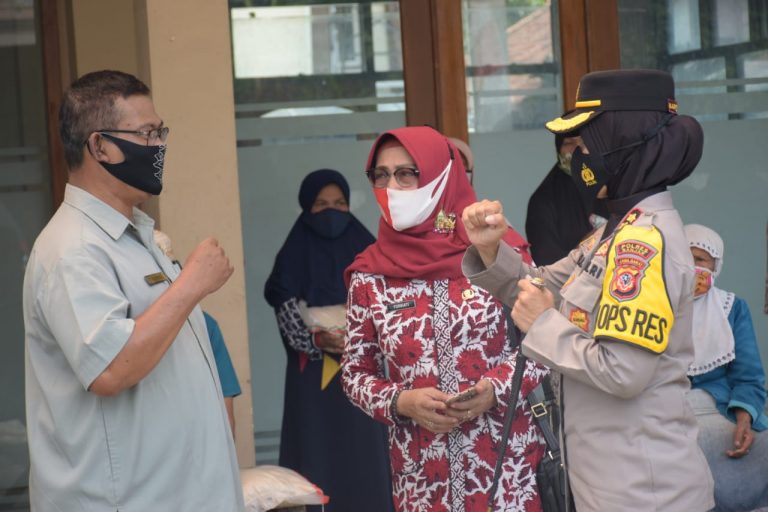 cb06007f-3d1b-47c3-b1cb-e797d5dd4048