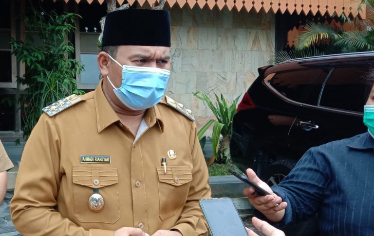 e6a3e5e4-f8b8-49ca-b3aa-54f8921cbbed