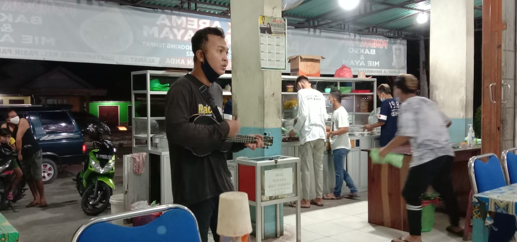 4d56f083-ff41-4ced-a2c9-93699cd985e2