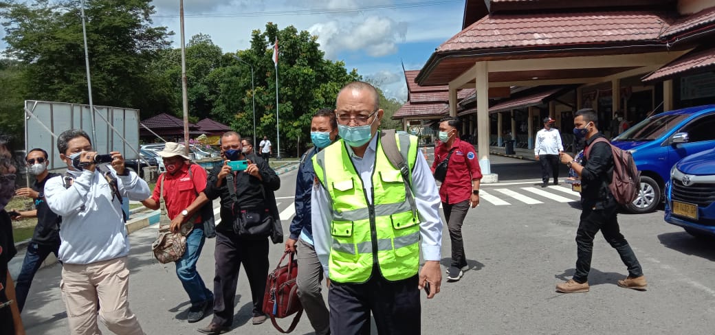 a998ce66-7bf3-490f-984f-c94a26327d06