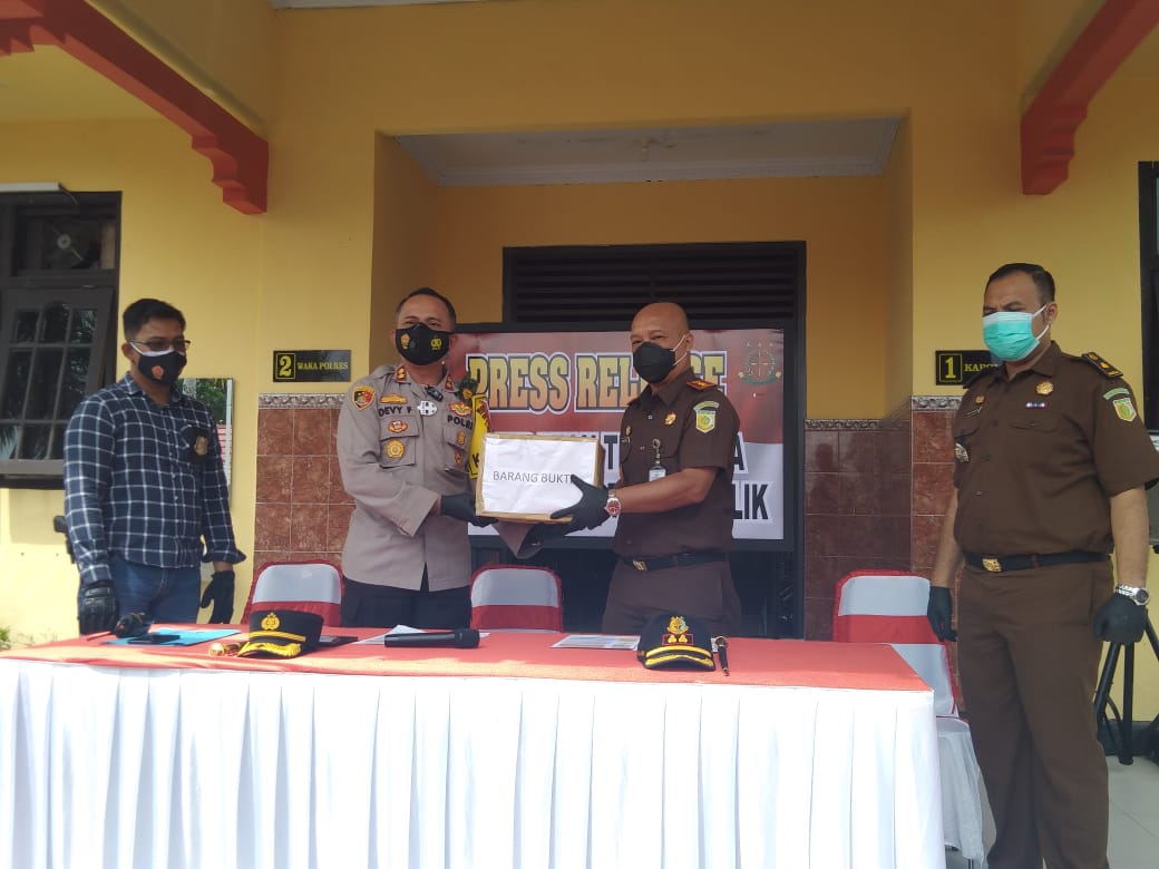 c4aa52c2-86f2-4d4c-8bea-111dc562dff6