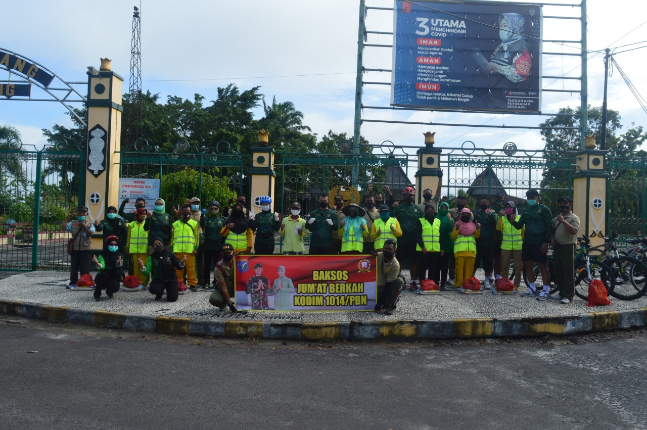 deb27516-f3a5-4930-999a-e356cc04fc7f