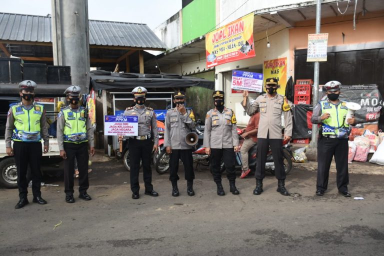 77ebfc5c-53b7-42b4-abbf-f33e0575f582