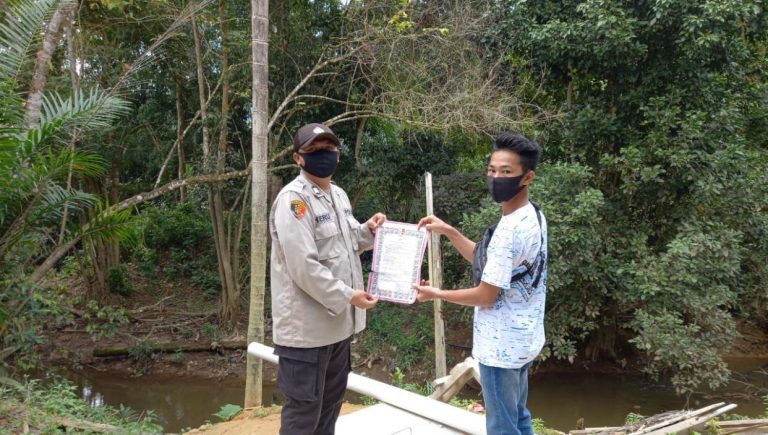 7f35312e-3ca2-4403-8361-b8c258d0e7f6