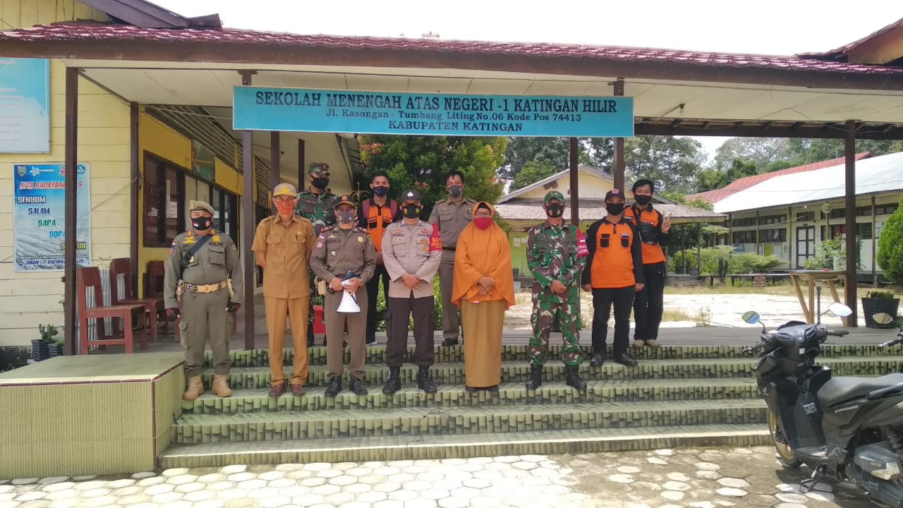 Bersama Tiga Pilar