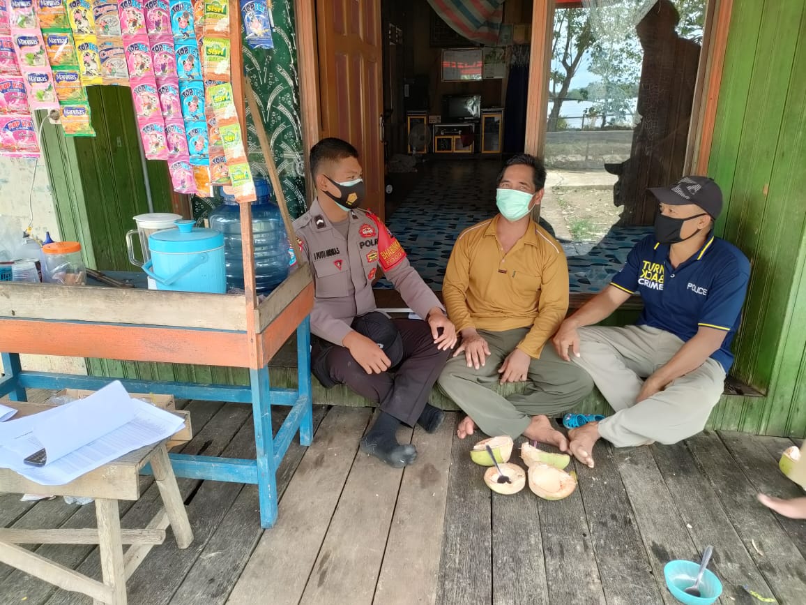 Bhabinkamtibmas Food Estate Polres Pulang Pisau Sambang Ke Warga Binaan Tetap Mengutamakan Prokes