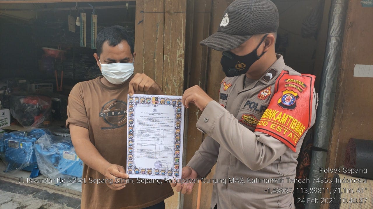 Bhabinkamtibmas Food Estate Polsek Sepang Sosialisasikan Maklumat Kapolda Kalteng Terkait Karhutla