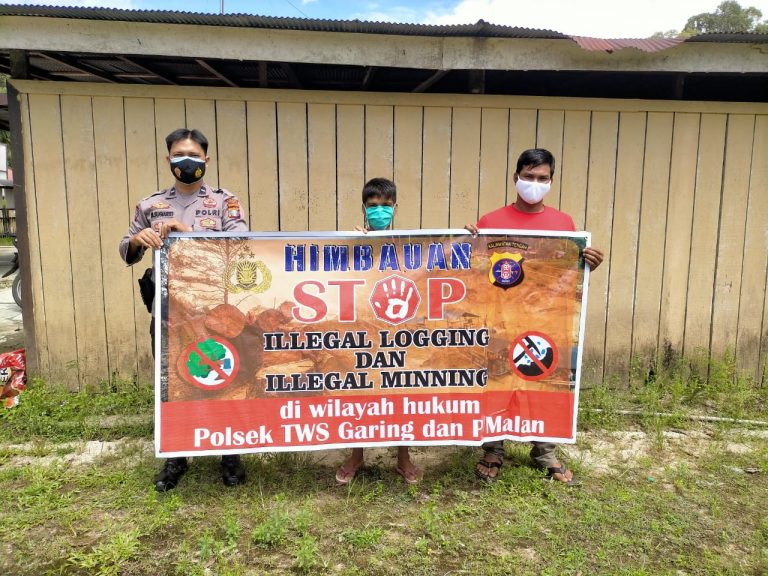 Bhabinkamtibmas Polsek TWS Garing Imbau larangan Ilegal Loging