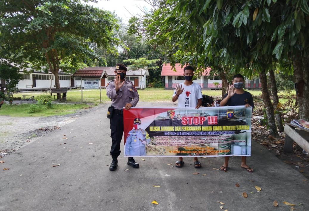 Dengan Rutin Polsek Timpah Berikan Sosialisasi Ilegal Mining