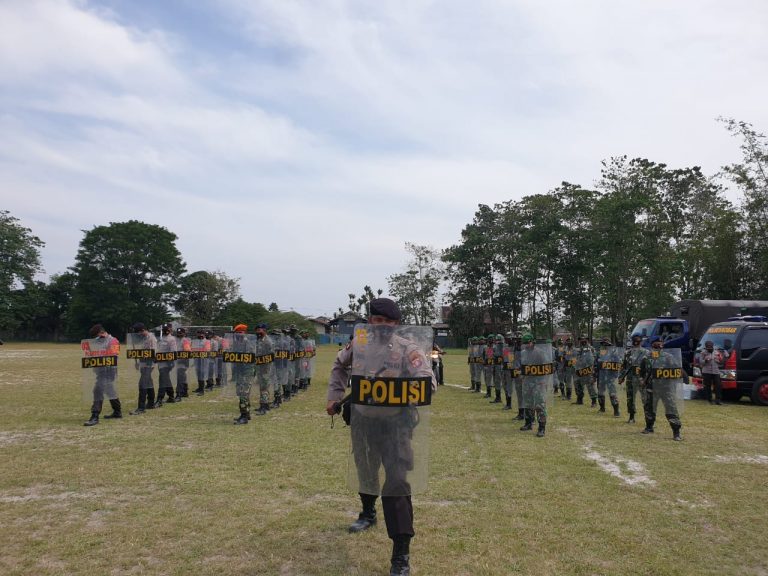 Polres Kobar Gelar Latihan Gabungan Pengendalian Massa