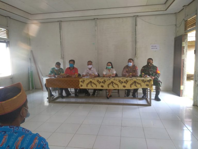 Polsek Delang Hadiri Rapat Musrenbang Bltdd Penyombaan