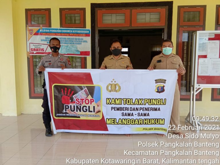 Polsek Pangkalan Banteng Sosialisasi Saber Pungli Di Kantor Kecamatan