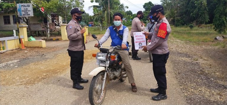 Polsek Patangkep Tutui Bersama Petugas Gabungan Laksanakan Ops Yustisi Covid-19