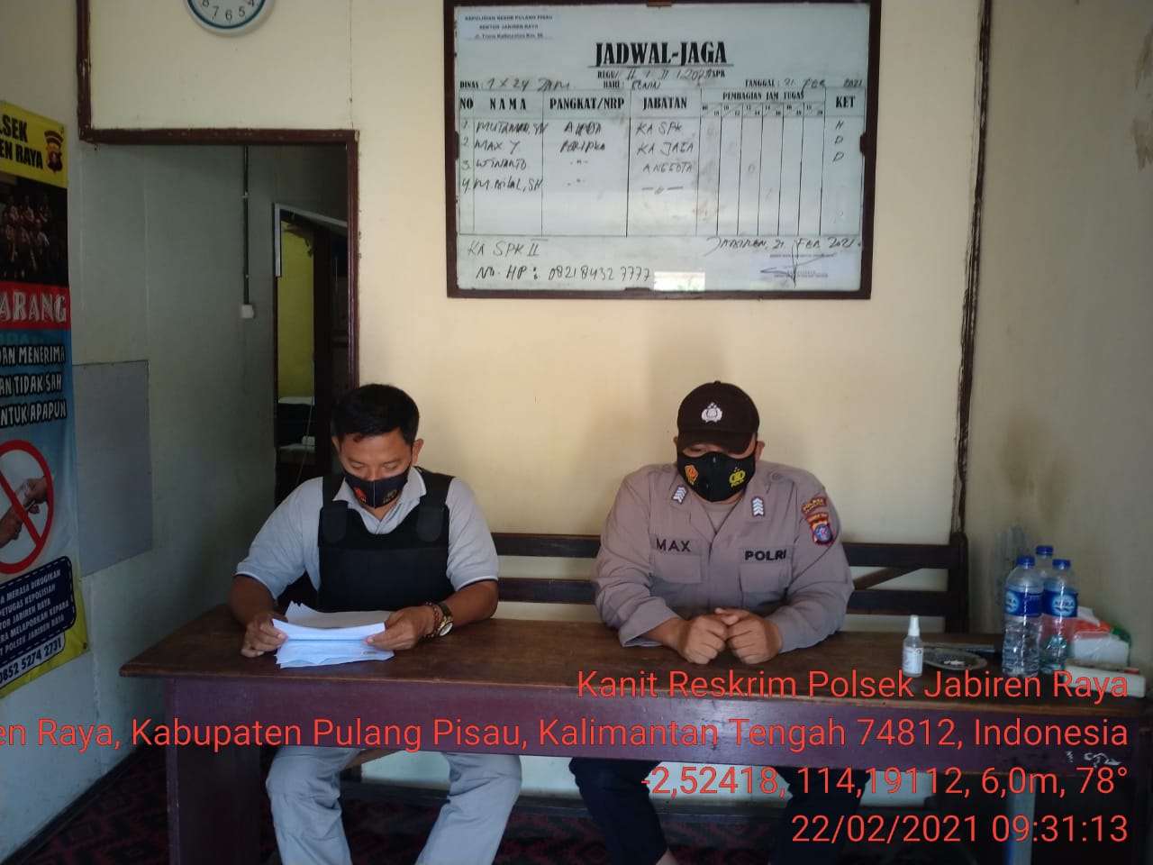 Stand by, Personil Polsek Jabiren Raya Siap Berikan Pelayanan Prima Kepada Masyarakat