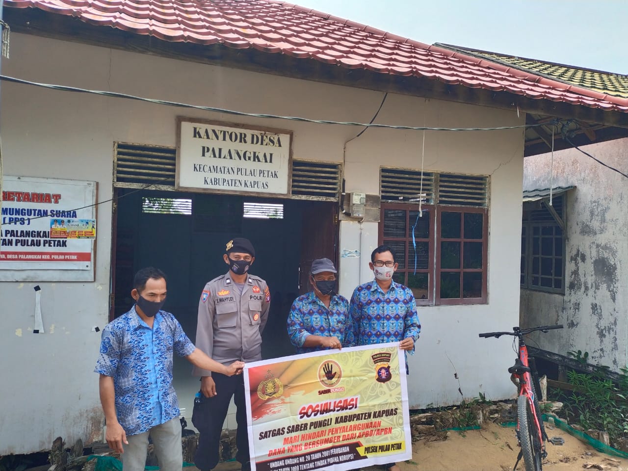 Stop Pungli, Polsek Pulau Petak Laksanakan Sosialisasi Ke Masyarakat Sekitar