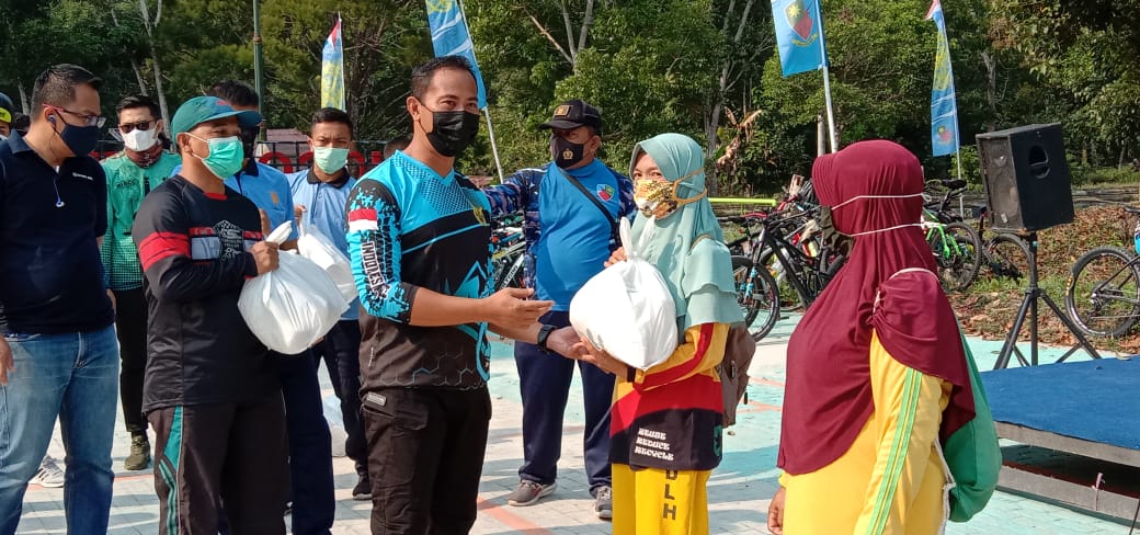 b5160ca2-fe86-4a2f-8287-b4acc7da4b37