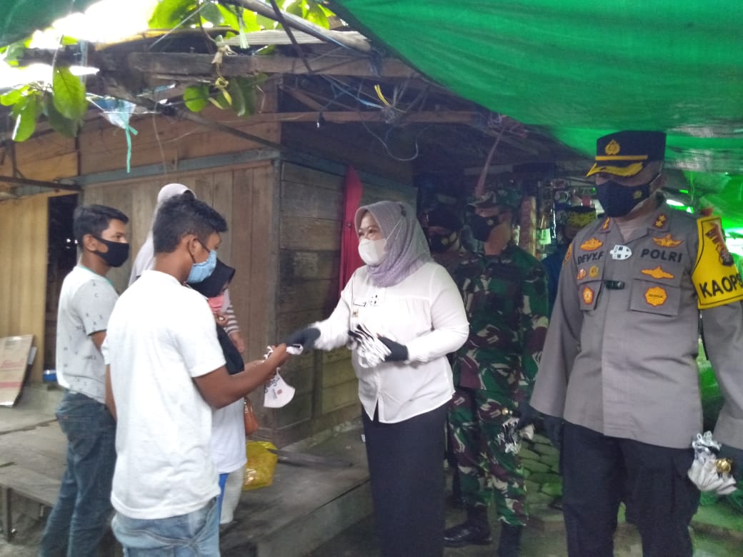 b925675e-99af-462d-a983-2159124462f2