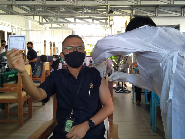 a8db2eef-9c3f-4a47-82bd-246dfd19d761