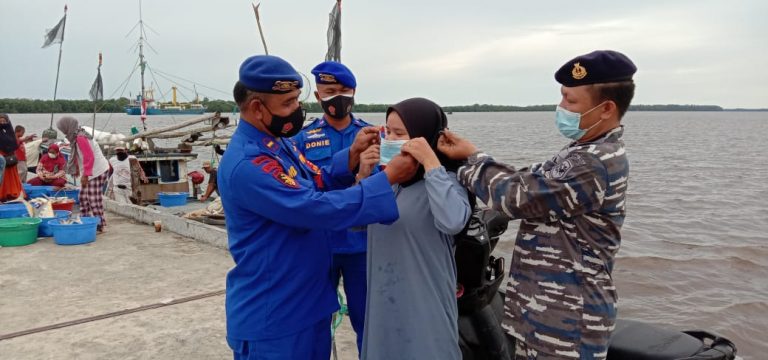 c9ae4d06-aa9e-48e8-bd36-05293e713580