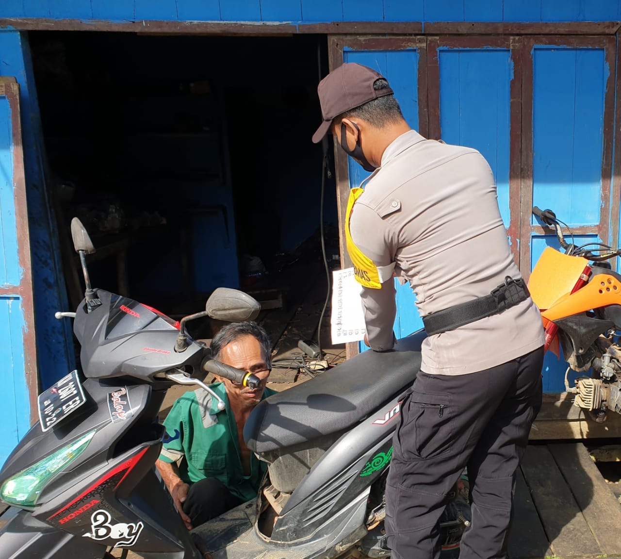 1