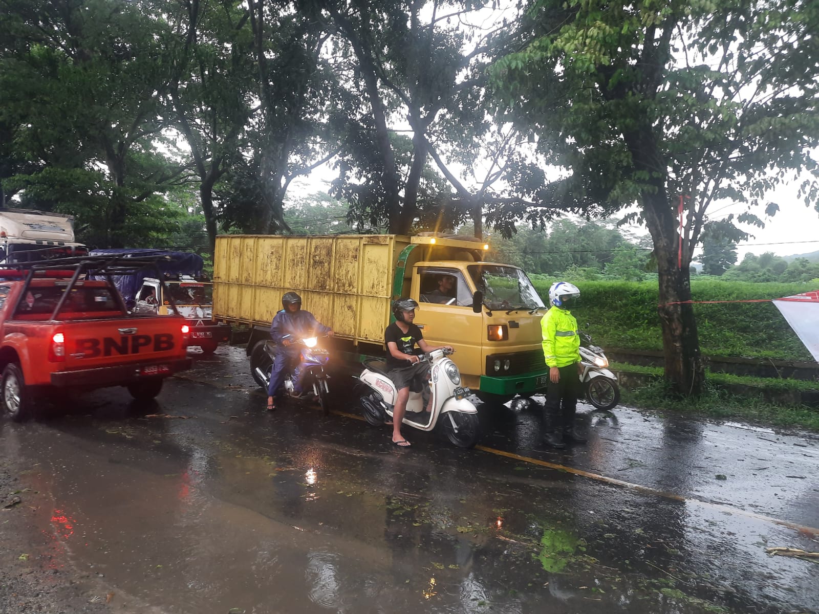 25a5b1b0-4e10-4f09-aa1f-711fdf4ec0fb