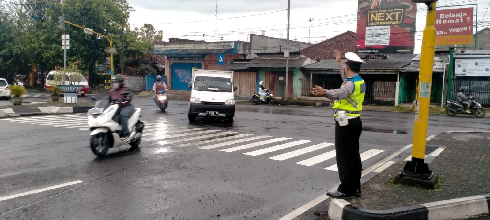 497d35e7-b517-4148-98c9-915a632c401e