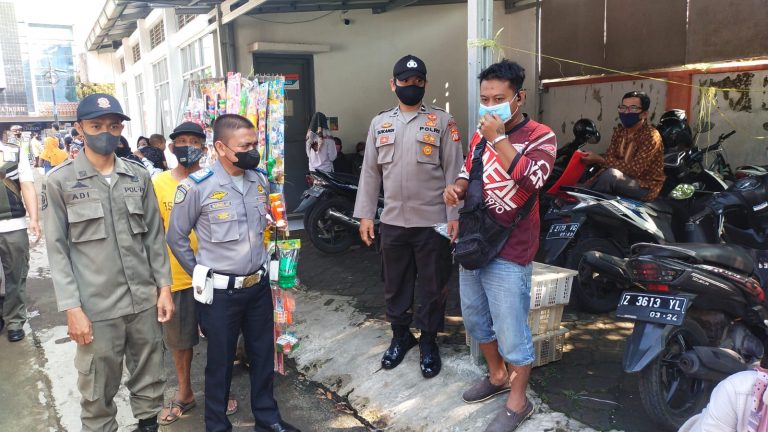 00a33d6a-cafd-4087-aa94-e0a4625addfb