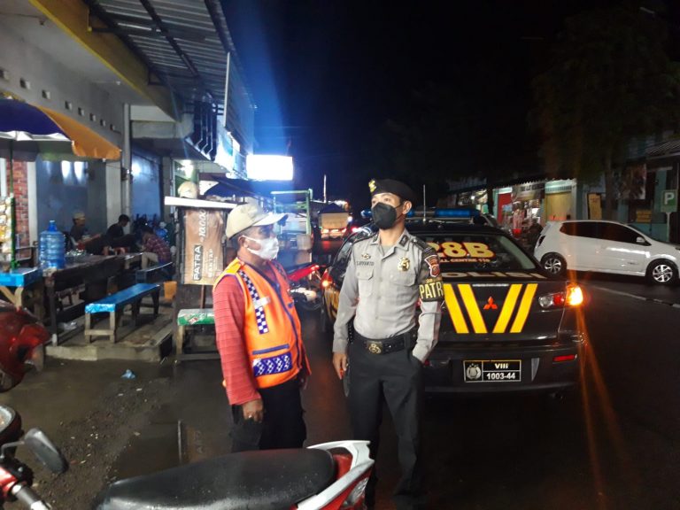 a8a01c98-cff6-489a-8548-c6bc8b39c51a