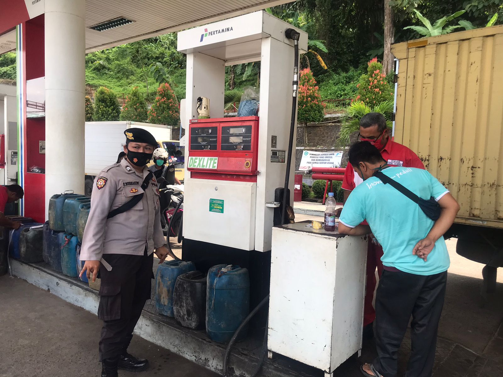 e2c7ac7a-4a4e-4f3f-9ea1-1aa0f85ab448 (1)