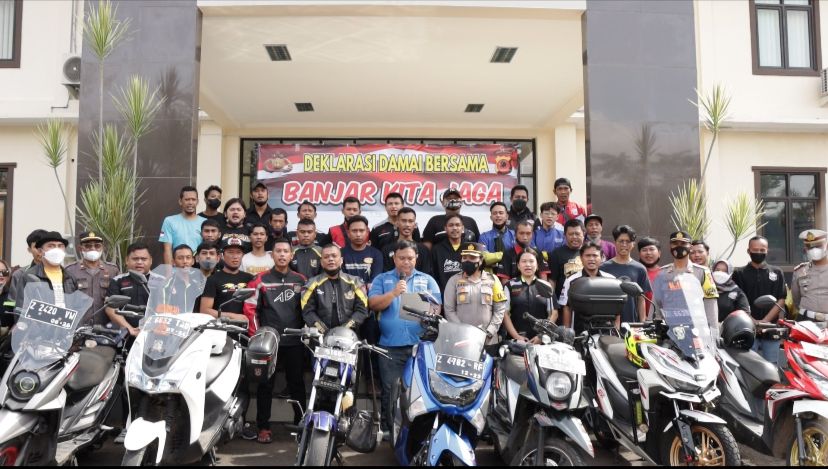 2e731050-f4a2-4a92-abf7-9d41ef9becd4