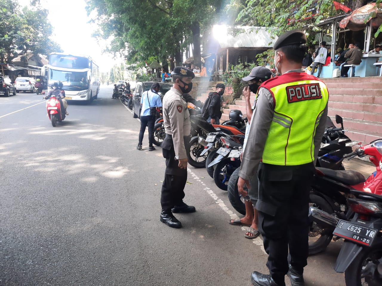 6fc6e134-c1fd-4d05-b564-8a64884411b6