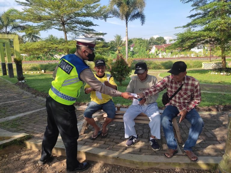 fb2af82f-d292-41cb-a99e-0b4e87656065