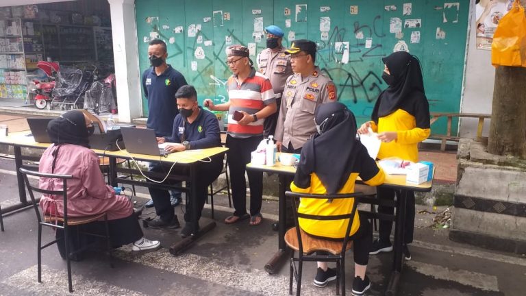 d78ac3c4-5517-4953-b486-f051d02b1307