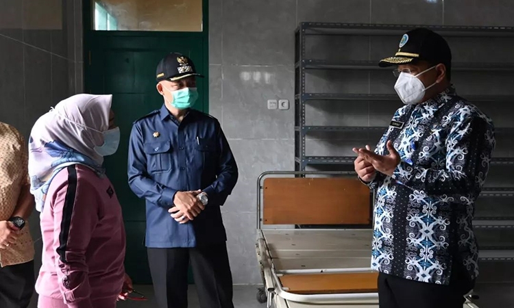 kepala bnnp kalteng, bnk lamandau dan direktur rsud lamandau berbincang