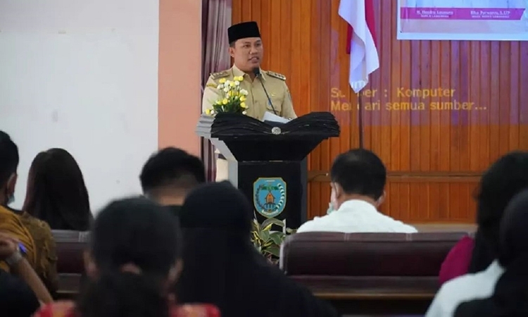 bupati hendra lesmana berikan arahan