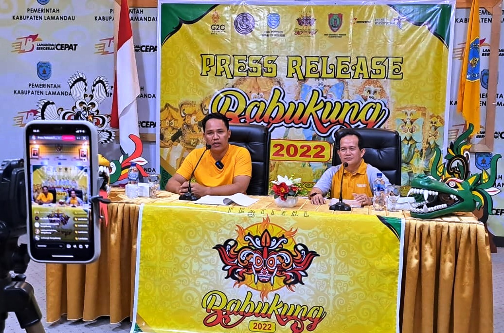 bupati hendra lesmana gelar press release terkait gelaran festival babukung