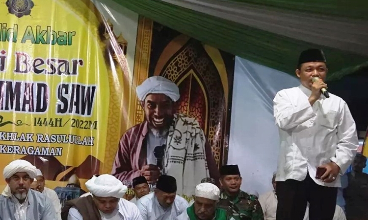 wabub berikan sambutan saat acara peringatan maulid nabi