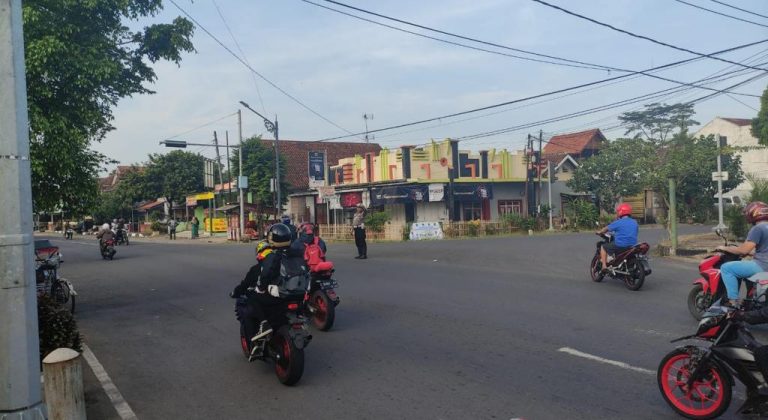 b3b05bbd-8851-4d81-8a6e-0ff172924897