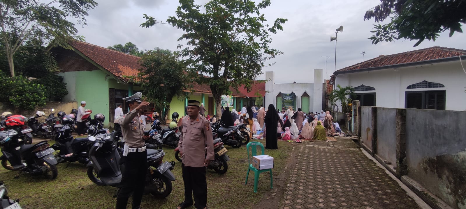 c02cbe4e-ed3b-43bb-b1ec-ec2f6b92f433