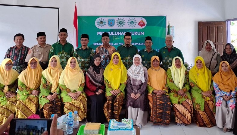 DESEMBER 4