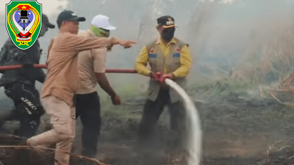 Bupati Seruyan, Ahmad Selanorwanda, turun langsung
