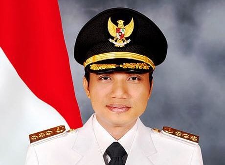 Bupati Kotim Supian Hadi
