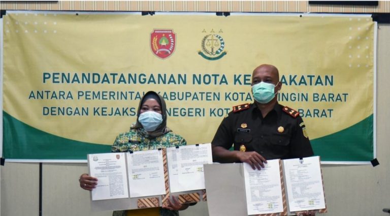 Jalin Kerjasama, Pemkab Kobar Tanda Tangani MOU Dengan Kejaksaan Negeri