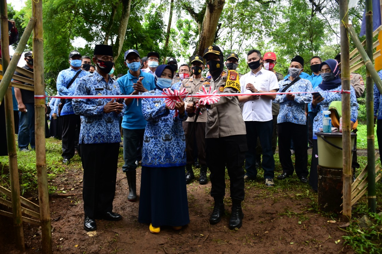 Kapolres Banjar Mendampingi Walikota Banjar Kunker dan Resmikan Lembur Tohaga Lodaya di Desa Batulawang